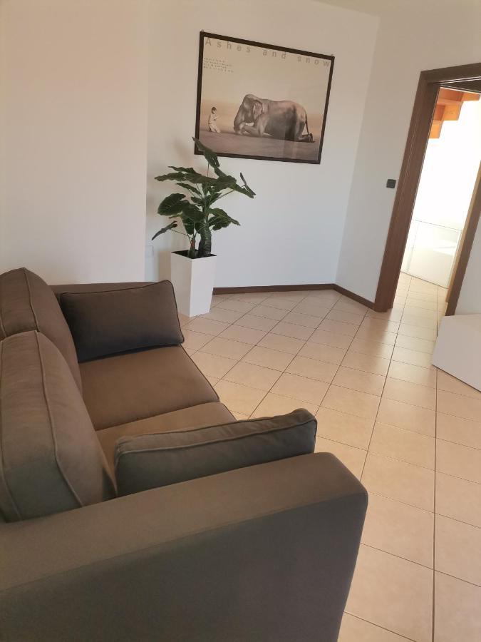 Casa Di Vika Apartment *